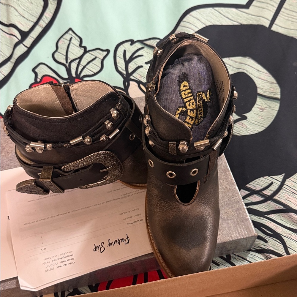 Freebird Saloon Black Boots